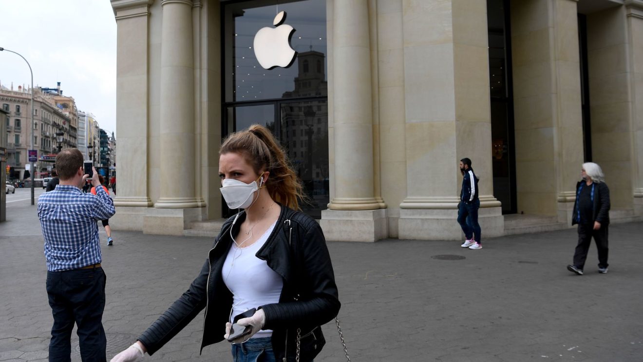 Apple Stores open safety measures face mask