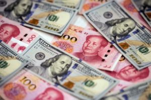Onshore yuan hits 2007 dollar low on China slowdown fears