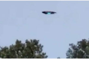 TikTok Videos Alien invasion UFOs