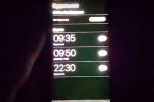 iPhone 12 OLED Display Issue Grey Glow In The Dark