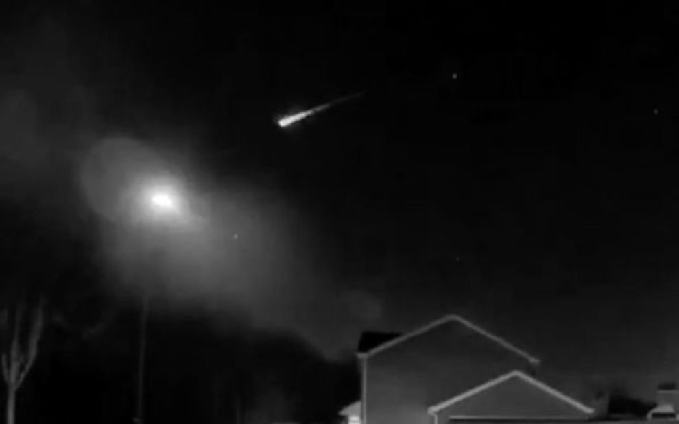 UK Meteor Fireball Video