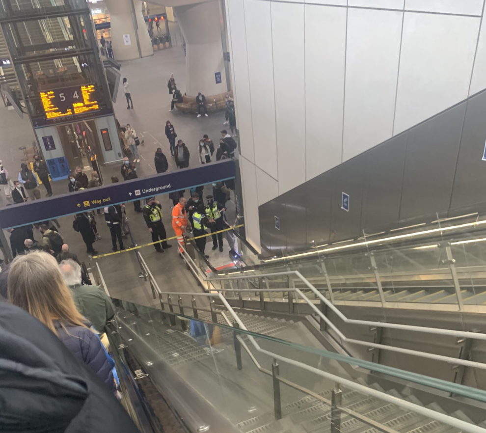 london bridge evacuated station suspicious package