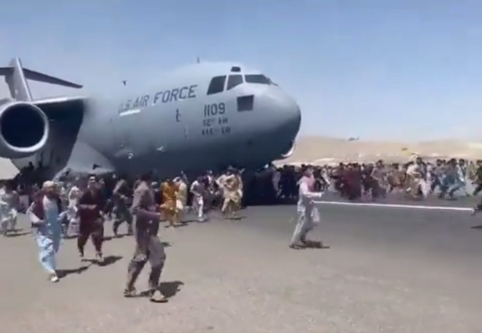 afghans US Air Force plane fall videos