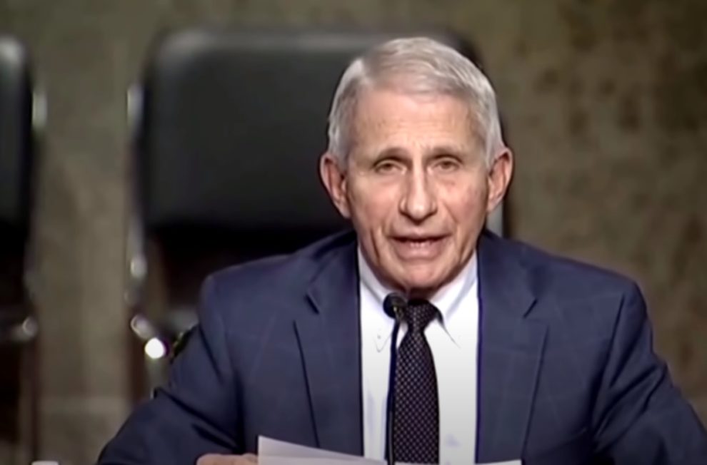Fauci to step down