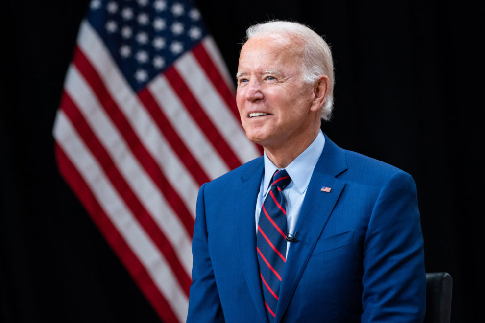 Biden pays tribute to queen as 'stateswoman of unmatched dignity and constancy'