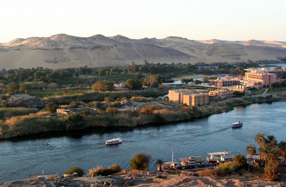 truck Egypt's Nile River