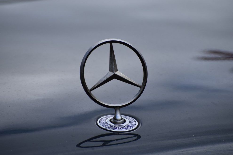 Mercedes F1 team dump crypto partner