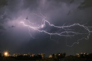 28 killed by lightning pakistan