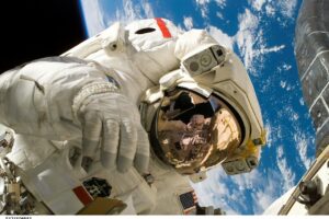 US astronaut, Russian cosmonauts blast off to ISS: Roscosmos