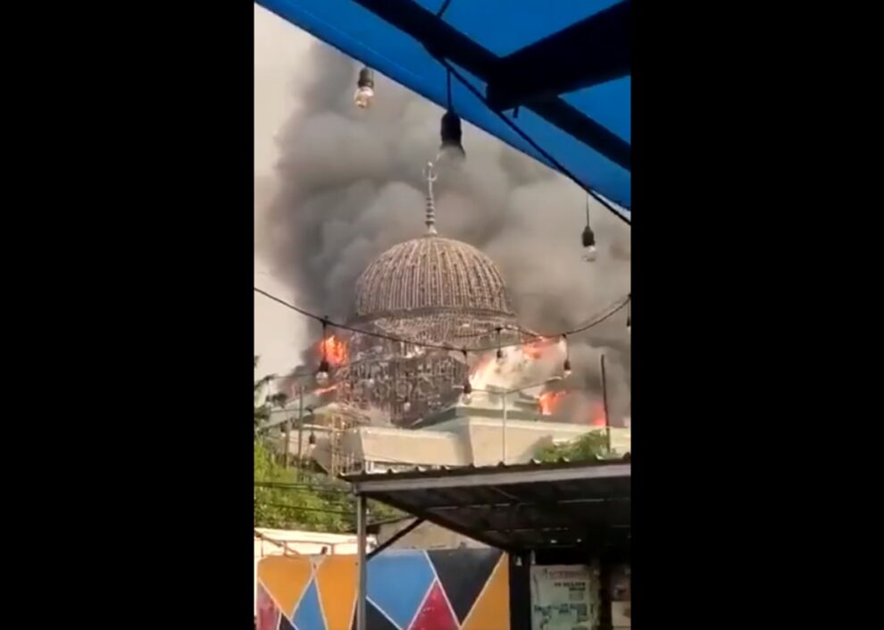 Giant Dome Collapses In Indonesia Mosque Fire
