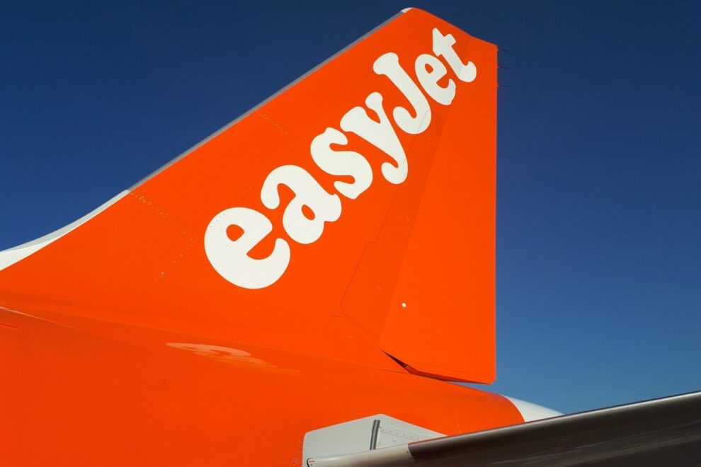 EasyJet cancels summer flights on air traffic control disruption