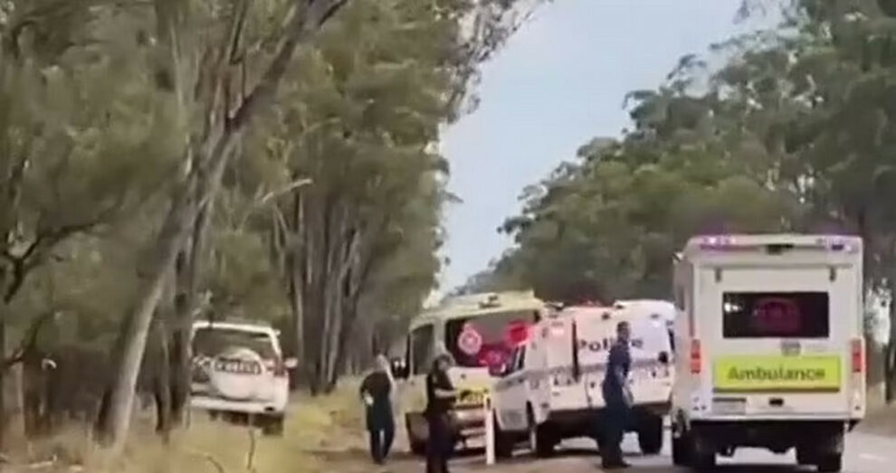 Two police officer shot Australia queensland