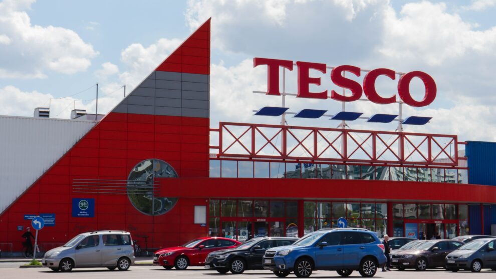 UK retail giant Tesco to axe over 2,000 jobs