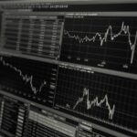 Asian markets drop as US jobs data stoke recession fears