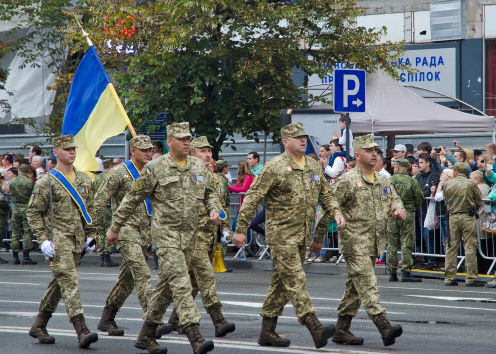 Ukraine army chief, top US general hold first in-person meeting in Poland