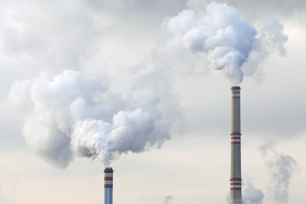 China ramps up coal plant approvals despite emissions pledge: report