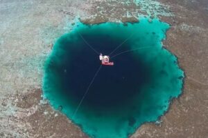 Massive blue hole found in the waters of Mexico, potentially hiding Earth's secrets