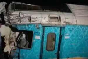 Fatalities feared, at least 132 injured in India train accident: reports