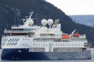 Cruise ship runs aground in Greenland fjord, no injured