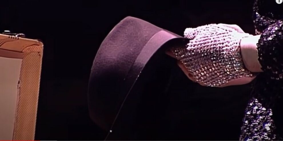 Michael Jackson moonwalk hat sells for 77,640 euros