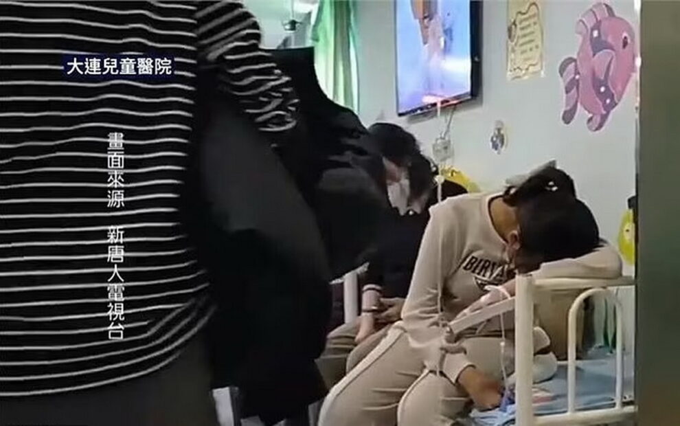 Mystery pneumonia outbreak in schools of China leaves 'many hospitalized' - report