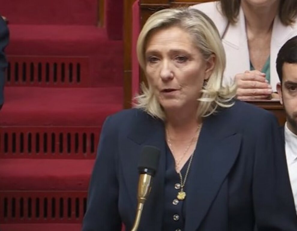 Far-right to back French govt's immigration bill: Le Pen