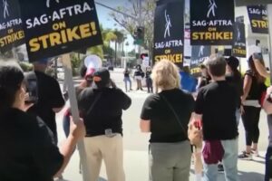 Hollywood actors ratify contract to formally end strike