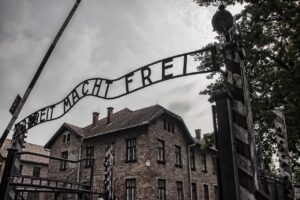 Around 245,000 Holocaust survivors alive: study