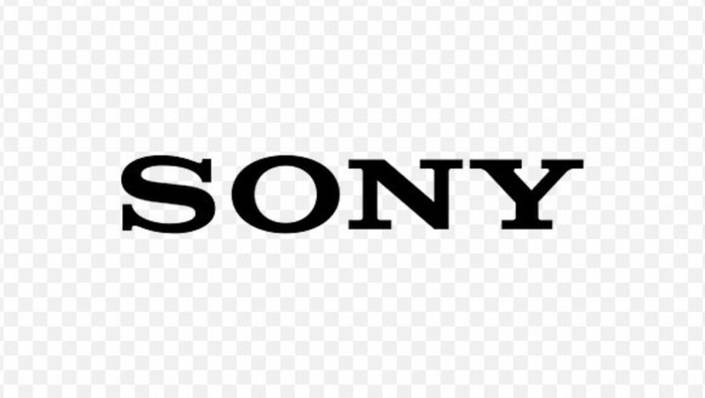 Sony cuts 900 PlayStation jobs'