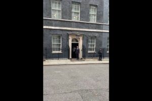 Barack Obama visits 10 Downing Street for a surprise meeting with UK PM