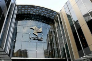 Fitch downgrades Chinese property giant Vanke