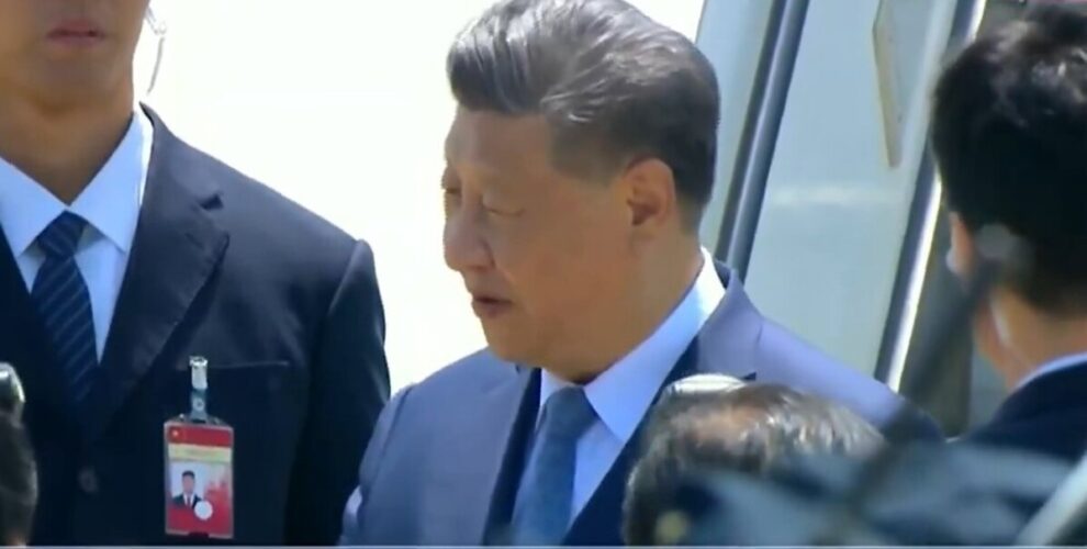 Xi vows to promote 'world peace' in New Year's message to Putin: state media