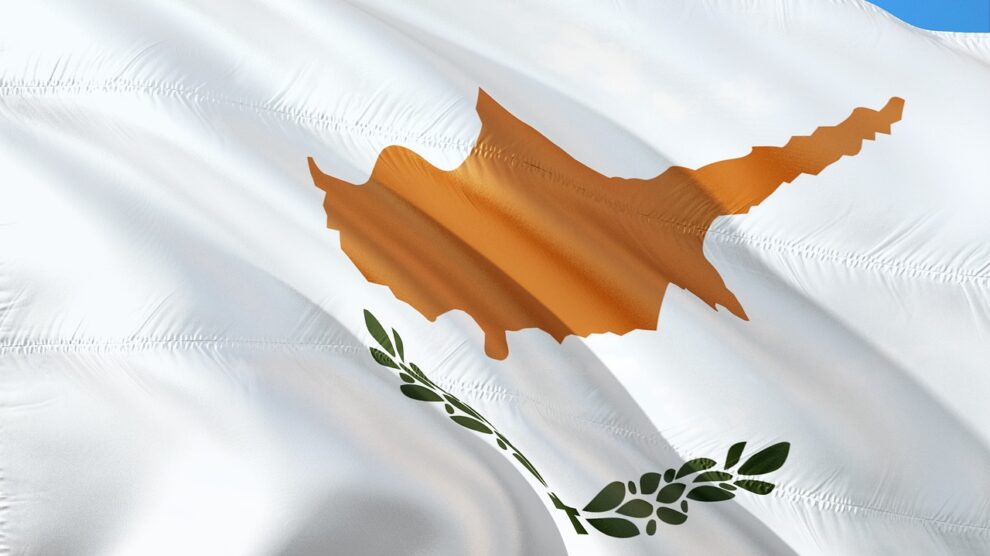 Cyprus proposes law for women to join armed forces