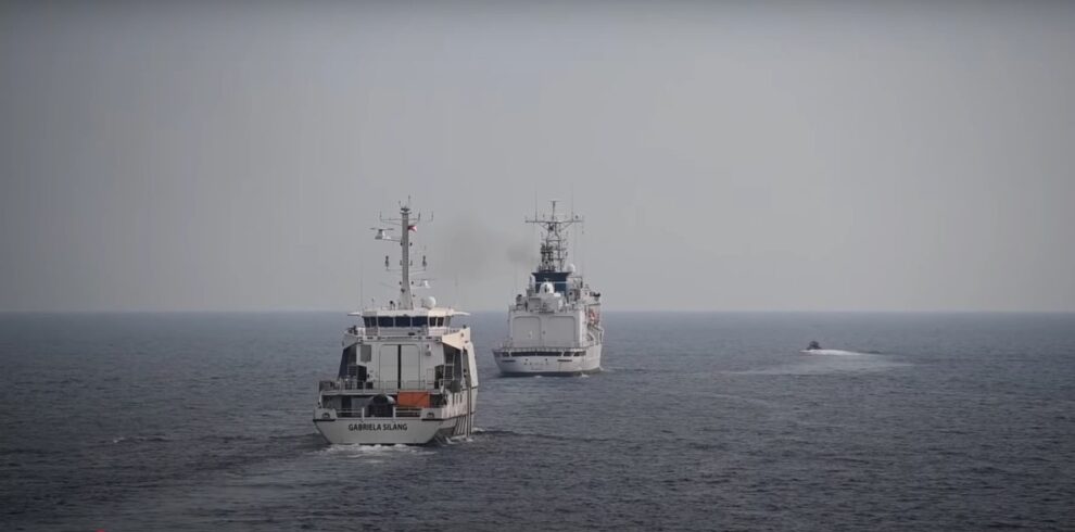 "Philippines, US coast guard joint military drills in South China Sea"