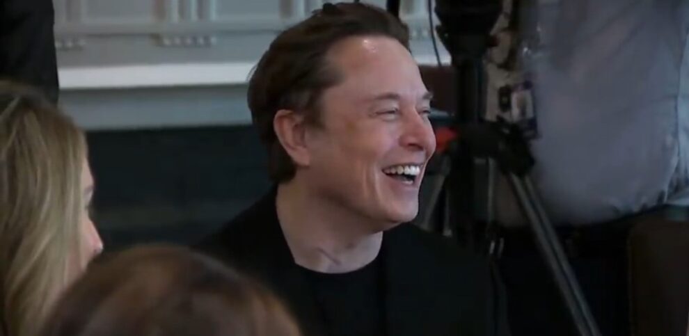 Elon Musk hints at buying Ryanair amid Starlink spat