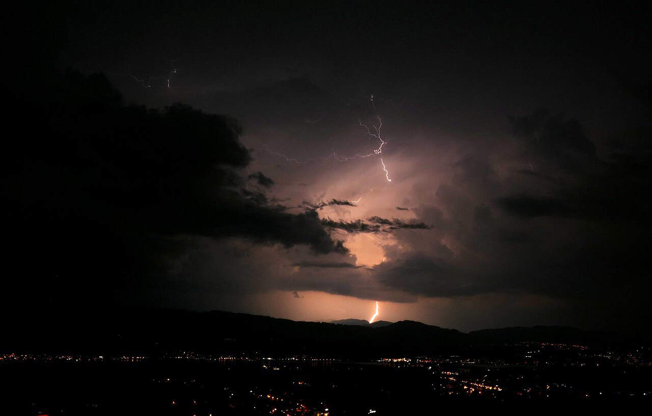 Storms, lightning kill 89 in India’s Uttar Pradesh: govt agency