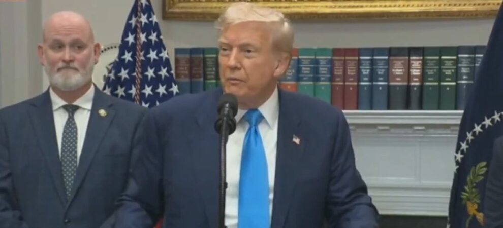 trump two nuclear submarines russia