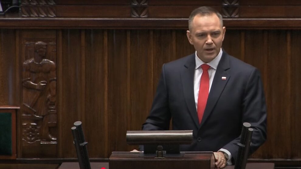 Pro-Trump nationalist becomes Poland's new president