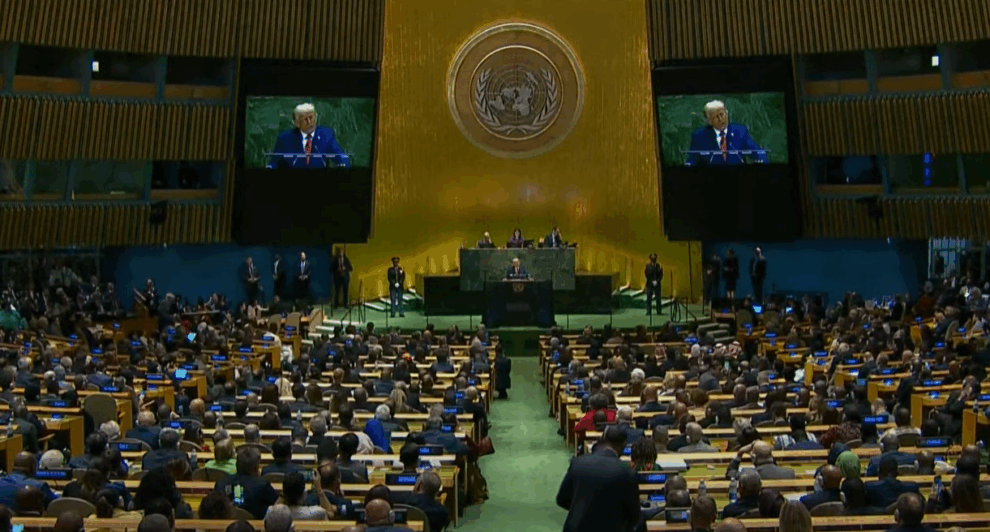 Trump mocks UN, says not working for peace