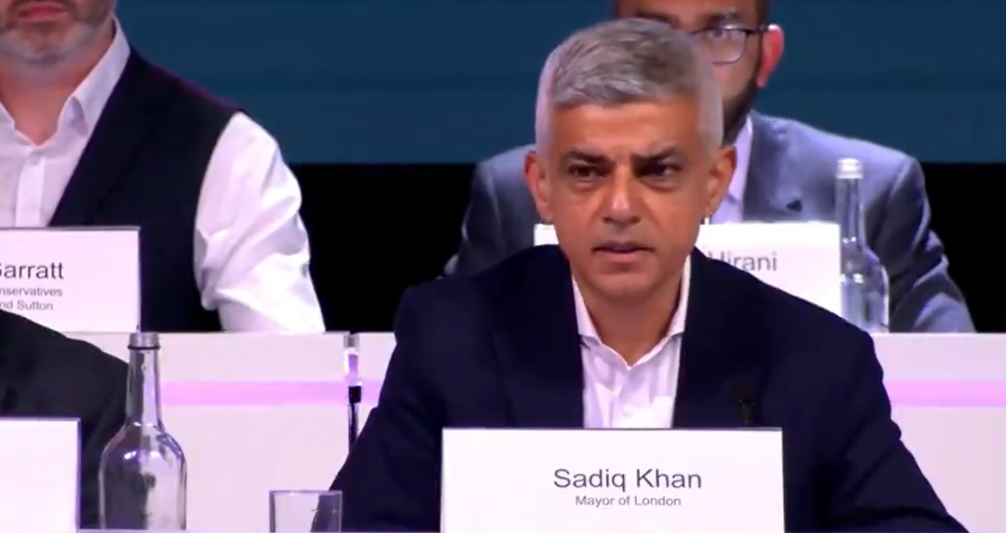 London mayor hits back at Trump as feud renews