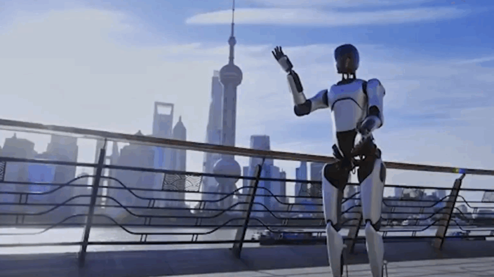 Chinese humanoid robot's three-day walk sets world record