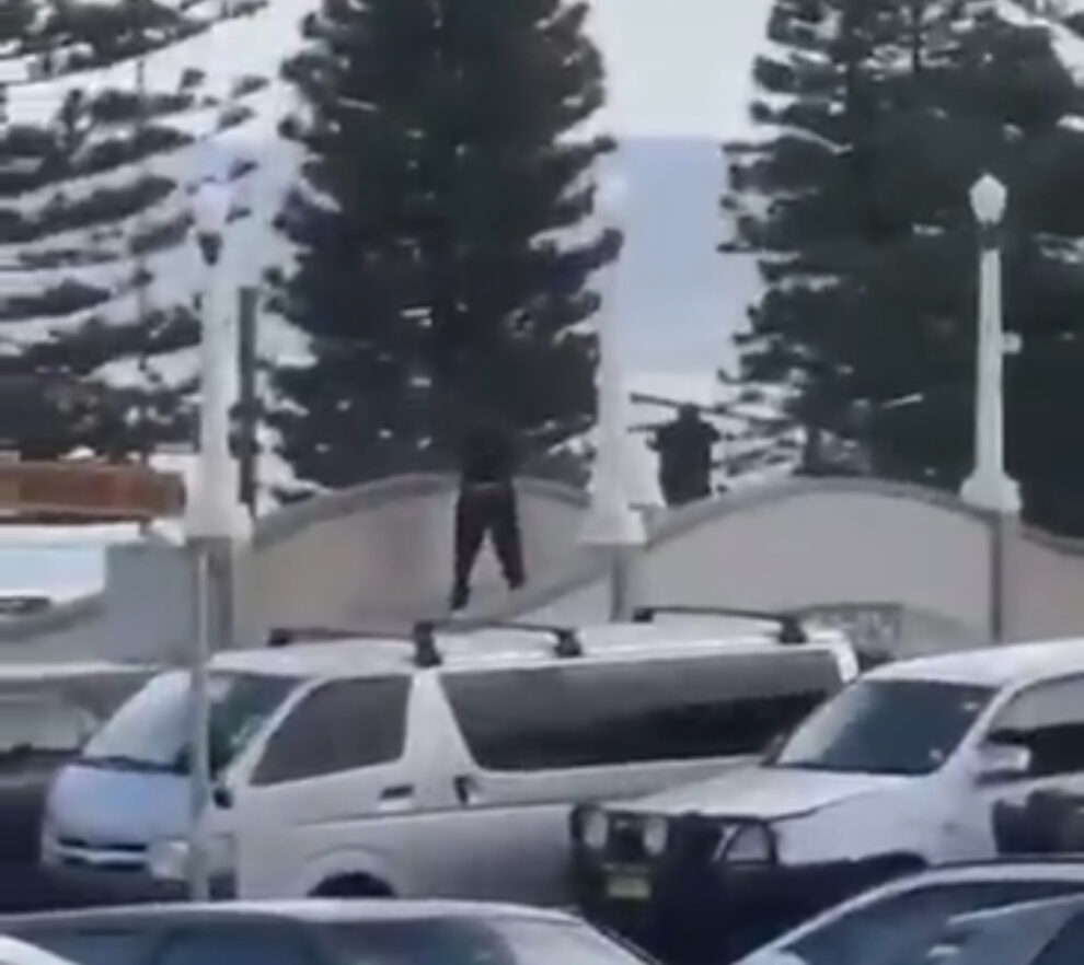 Ten dead after shooting at Australia's Bondi beach: police