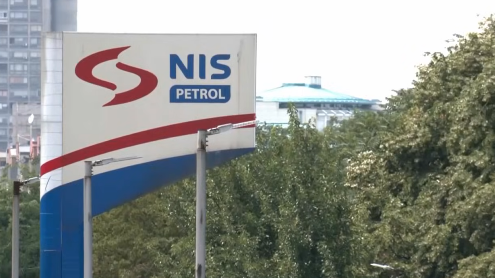 Russians agree to sell sanctioned Serbian oil firm