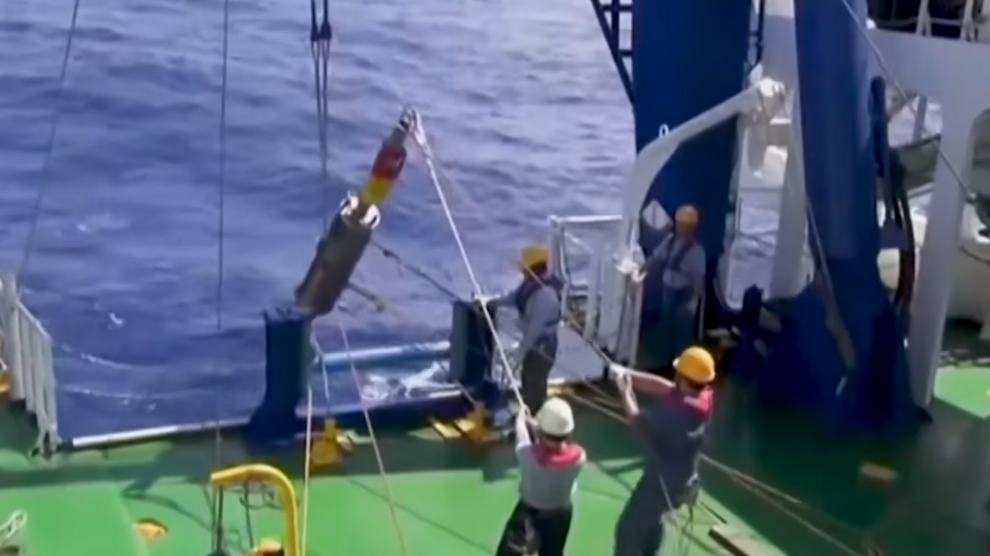 Japan Says Rare Earth Found In Sediment Retrieved On Deep-sea Mission