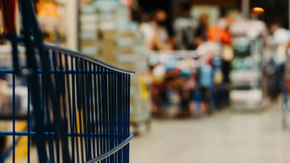 US consumer confidence rises in February