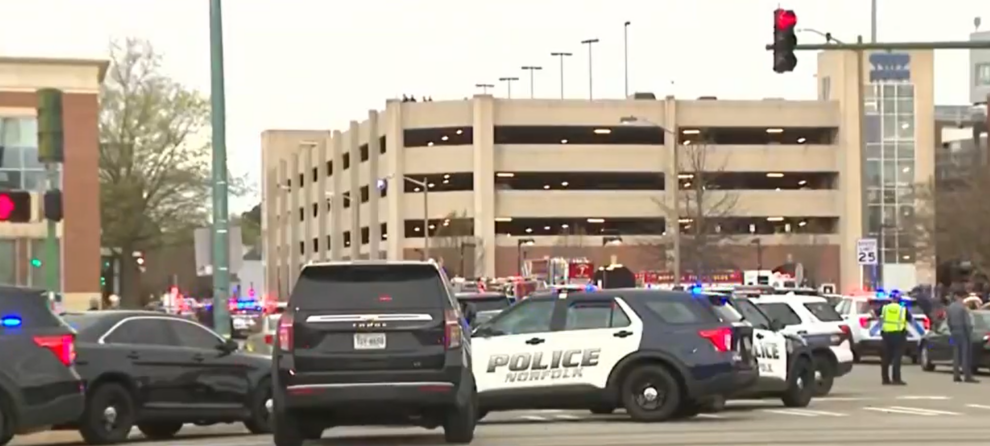 Two injured, gunman dead in shooting at Virginia university