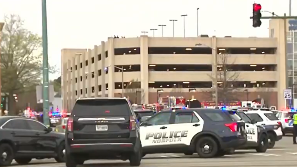 Two injured, gunman dead in shooting at Virginia university