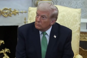 Resignation of US intel official over Iran 'good thing': Trump