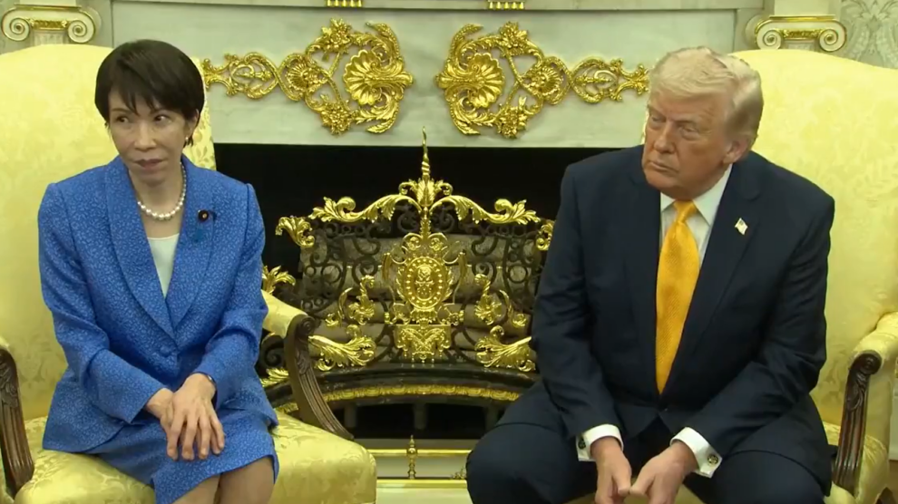 "US mulls lifting sanctions on Iranian oil at sea despite war on Tehran"