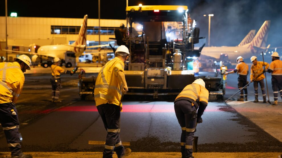 Airport workers miss pay as US government shutdown hits one month
